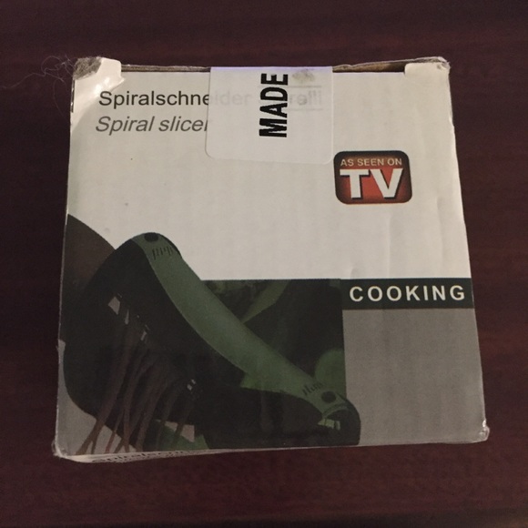 Small spirelli vegetable spiral slicer - Picture 15 of 15